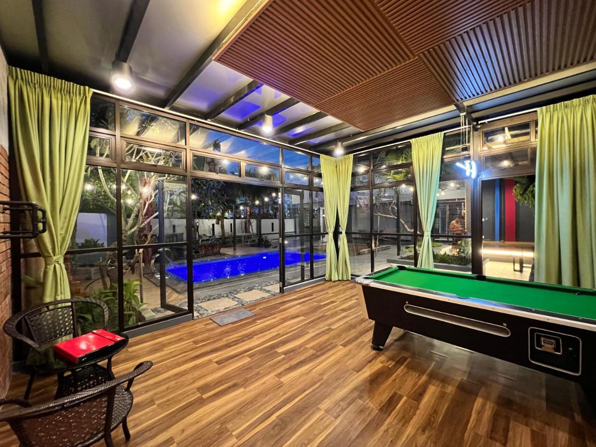 The Uniique Haus - Johor 1St Staycation Water Dining Experience Johor Bahru Exterior foto